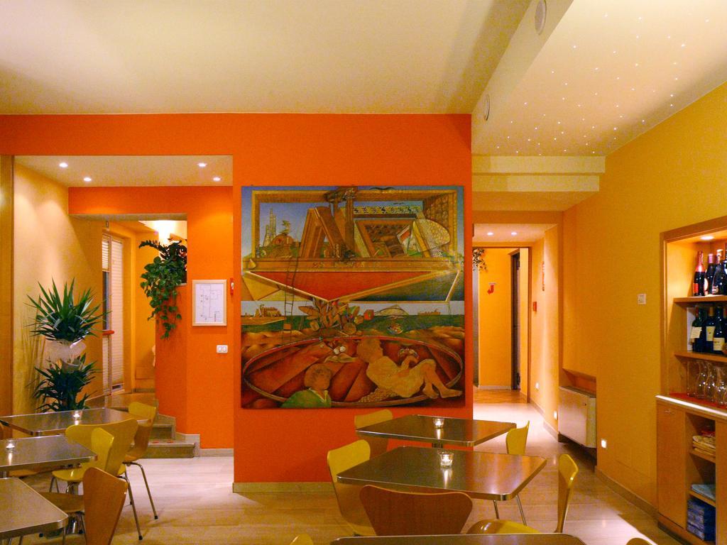 Albergo Ristorante Corsini Pavullo nel Frignano Zewnętrze zdjęcie